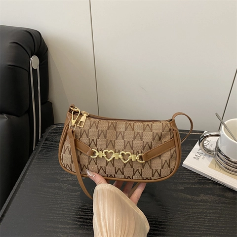 Borsa da Donna Sottobraccio con Stampa a Lettera M Grande Capacità Borsa a Spalla con Catena a Cuore Oro Handbag Urban Minimalist