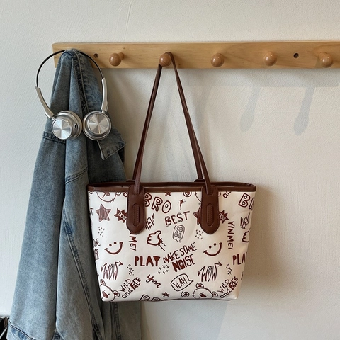 Dames Grote Capaciteit PU Leer Tote Tas Straat Graffiti Print Schoudertas Met Schattige Pluche Konijn Hanger Handtas