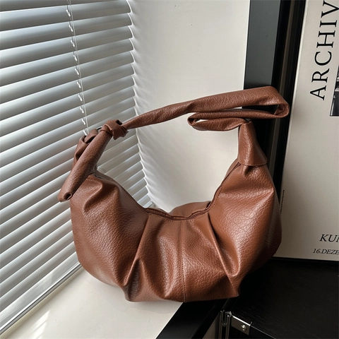 Large Capacity PU Leather Pleated Shoulder Bag For Women Retro Knot Design Soft Crossbody Bag Commuting Crescent Handbag