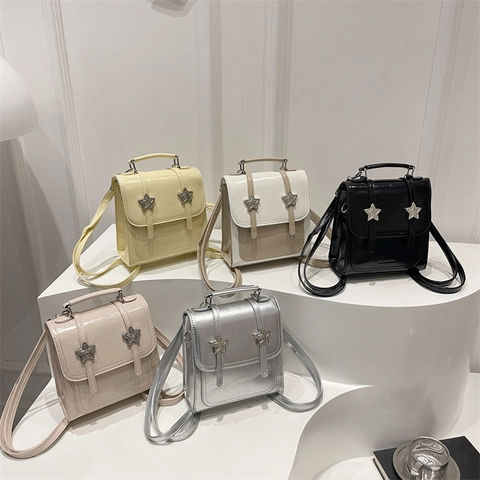 Mini Sac à Dos pour Femmes Mode Orné d'Étoiles Petit Sac à Bandoulière en Cuir PU pour Dames Style Rue Décontracté