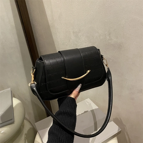 Vintage Women Crocodile Pattern Underarm Shoulder Bag PU Leather Large Capacity Bag Gold Metal Buckle Fashion Handbag