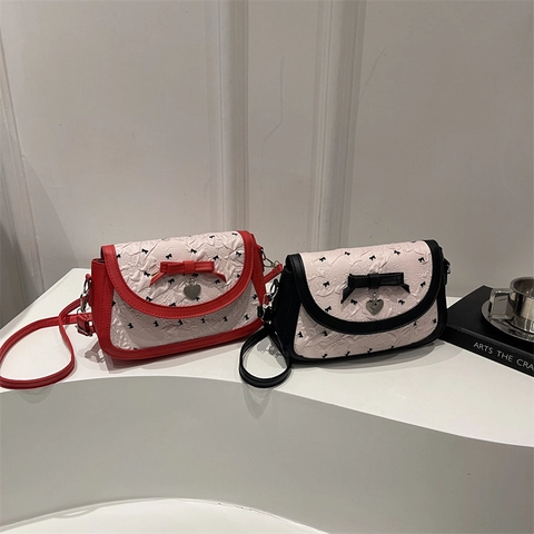 Women's Sweet Vintage Bow Shoulder Bag Crinkle Jacquard Fabric Heart Pendant Small Square Bag Casual Crossbody Bag For Ladies
