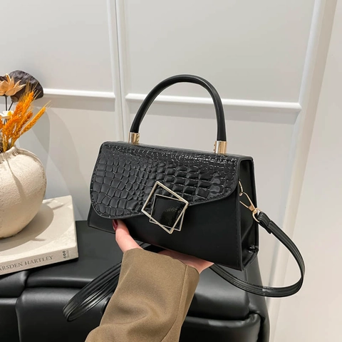 Sac Carré en Cuir PU Élégant Motif Crocodile pour Femmes Sac Bandoulière Vintage Boucle en Métal Fourre-tout Quotidien Navette