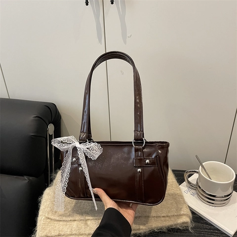Vintage Baguette Tasche Aus Glänzendem PU Leder Mit Weißer Spitzenschleife Große Umhängetasche Für Damen Retro Lässig Handtasche