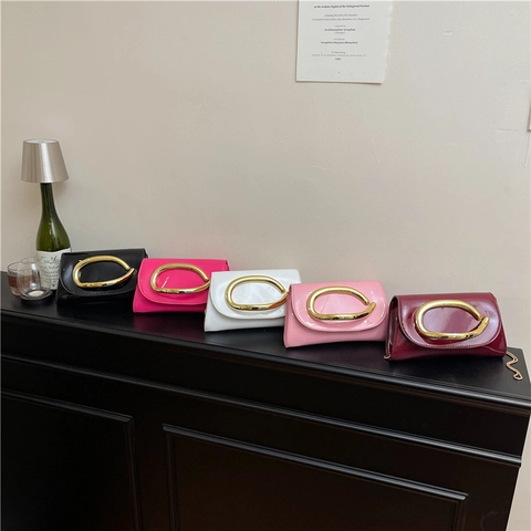 Women's Patent Leather Small Square Bag Large Metal Buckle Chain Shoulder Crossbody Bag Fashion Solid Color Handbag Clutch Purse