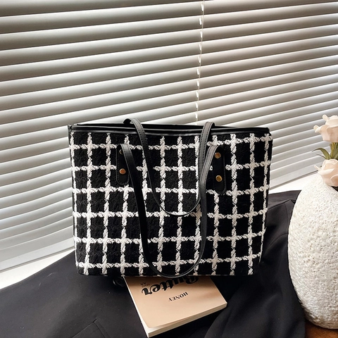 Damen Große Kapazität Tweed Tragetasche Lässig Gittermuster Umhängetasche Urban Einfach Wollen Handtasche Mit Nieten Dekor