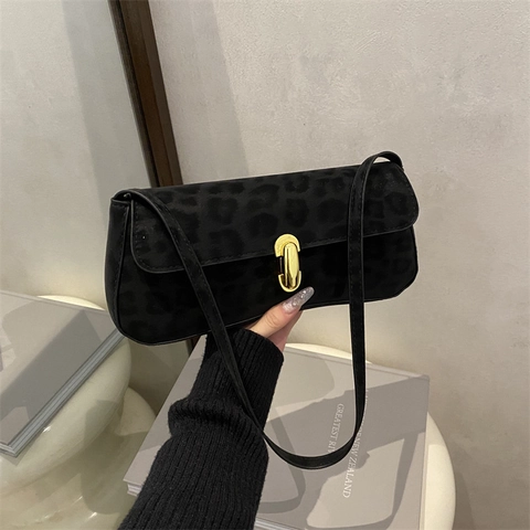 Women Leopard Print Shoulder Bag Vintage PU Leather Underarm Baguette Bag With Gold Metal Lock Urban Simplicity Fashion Square Bag