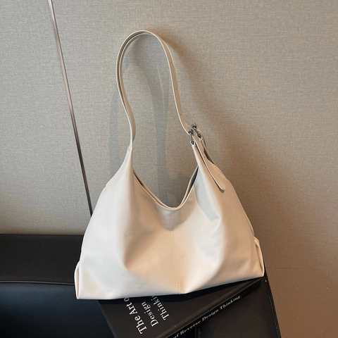 Minimalist Women PU Leather Large Capacity Shoulder Bag Urban Simple Solid Color Hobo Tote Bag For Daily Commute Work