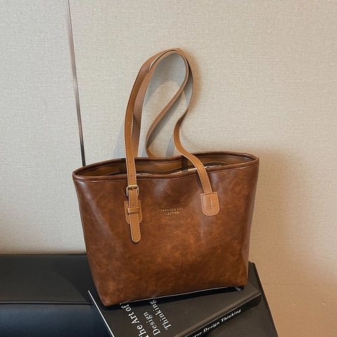 Borsa Tote in Pelle PU Grande Capacità Vintage Minimalista da Donna Borsa a Tracolla alla Moda per Pendolari Borsa Morbida Urbano
