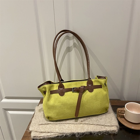 Vintage PU Suede Τσάντα Ώμου Για Γυναίκες Μεγάλη Χωρητικότητα Ματ Tote Bag Με Κρεμαστό Χάντρα Κομψή Ρετρό Τσάντα