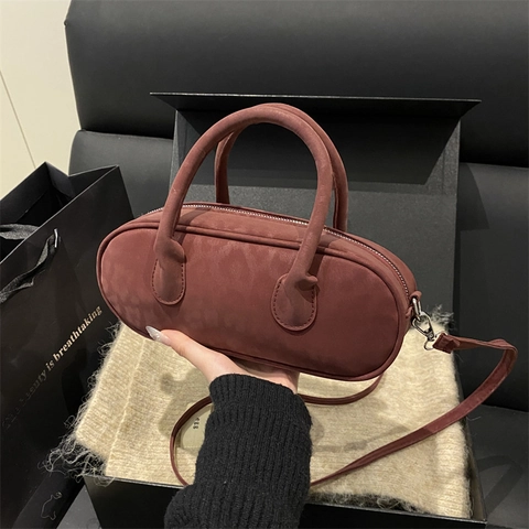 Vintage Large Capacity PU Leather Shoulder Bag For Women Retro Solid Color Baguette Underarm Handbag With Zipper Closure