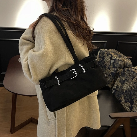 Vintage PU Leather Underarm Bag For Women Large Capacity Shoulder Bag With Metal Buckle Decor Casual Commuter Handbag