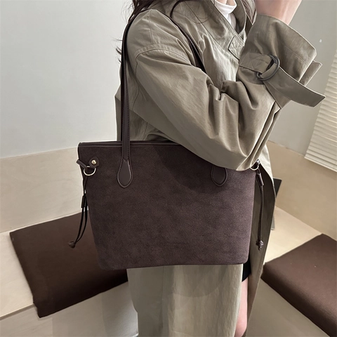 Vintage Minimalistische Damen Wildlederimitat Einkaufstasche Große Kapazität Schultertasche Mit Kordelzug Dekor Pendeln Mode Handtasche