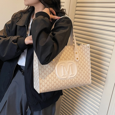 Vintage Damen PU Leder Buchstaben Monogramm Tragetasche Große Kapazität Schultertasche Mit Reißverschluss Für Den Alltag