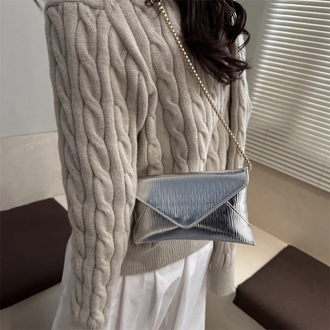 Women Metallic Envelope Chain Shoulder Bag Water Ripple Texture PU Leather Messenger Handbag With Magnetic Closure
