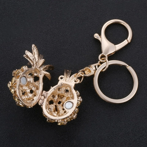 Rhinestone Inlaid Pineapple Keychain Magnetic Opening Box Fruit Pendant Bag Charm Gold Alloy Key Ring Jewelry Gift Women