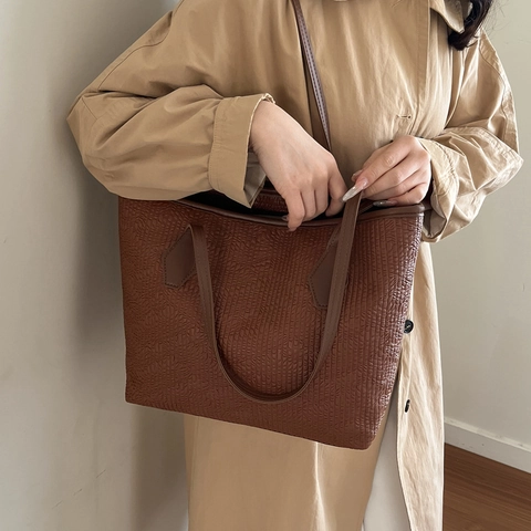Bolso Tote de Gran Capacidad para Mujer de Cuero PU con Textura Bolso de Hombro Minimalista Versátil Bolso de Mano Diario Color Sólido