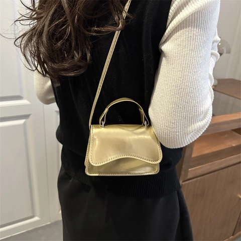 Bolso Cuadrado Mini para Mujer de Cuero PU Estilo Patente Brillante Bolso de Mano Bolso de Hombro Diseño de Nicho Color Sólido