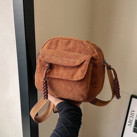 Sac Bandoulière en Velours Côtelé Rétro Pour Femmes Style Japonais Décontracté Avec Poche à Rabat et Tirette Tressée