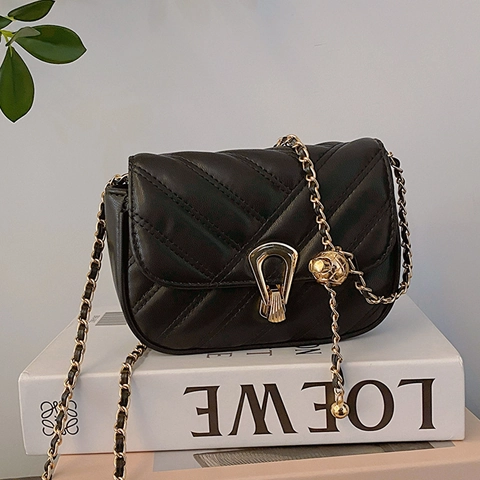 Women Quilted Chain Small Square Bag Fashion PU Leather Crossbody Bag With Adjustable Gold Ball Chain Lock Shoulder Bag