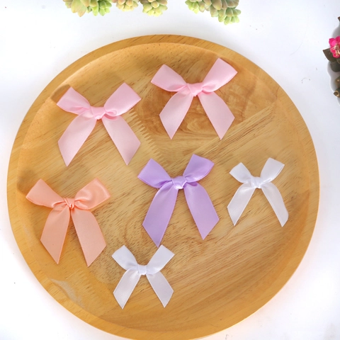 Fiocchi di Raso in Poliestere Fatti a Mano per Decorazioni Festa Fai-da-te Matrimonio Compleanno Albero di Natale Mini Fiocchetti