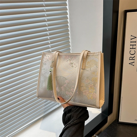 Damen Schultertasche Im Nationalen Stil Mit Stickerei Große Kapazität Tragetasche Mit Blumen Schmetterlingsmuster Und Quaste