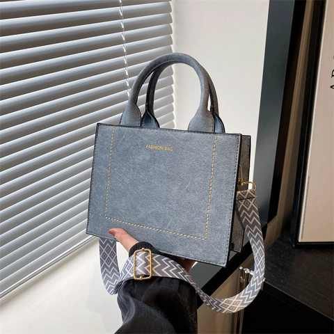 Dames Retro PU Leer Vierkante Schoudertas Met Geometrische Brede Schouderband Mode Matte Handtas Crossbody Tote Bag