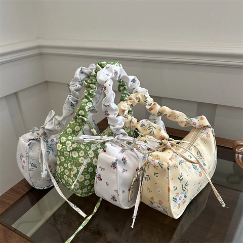 Sac Sous l'Aisselle à Fleurs pour Femmes avec Bandoulière Plissée et Nœud Tissu Polyester Léger pour les Trajets Quotidiens