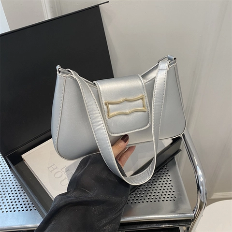 Women Minimalist Underarm Bag PU Leather Baguette Shoulder Bag With Gold Metal Buckle Vintage Solid Color Trendy Commuter Handbag