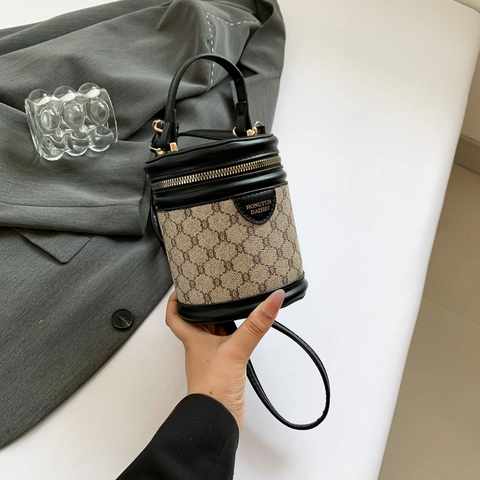 Damen Vintage Monogramm Zylinder Eimer Tasche Mini PU Leder Handtasche Schulter Umhängetasche Mit Verstellbarem Riemen