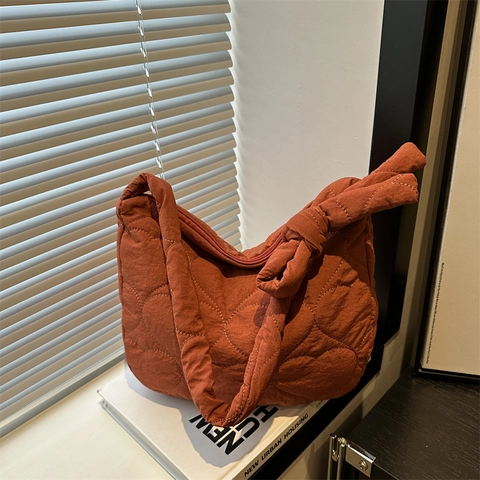 Borsa a Spalla Trapuntata in Tela da Donna Motivo a Cuore Borsa Cloud Nuvola Nodo Tracolla Moda Casuale Grande Capacità Tote