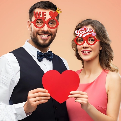 Valentine's Day Party Glasses Red Heart Demon Horns XOXO Angel Wing Photo Prop Romantic Festive Eyewear For Couples Wedding Celebration