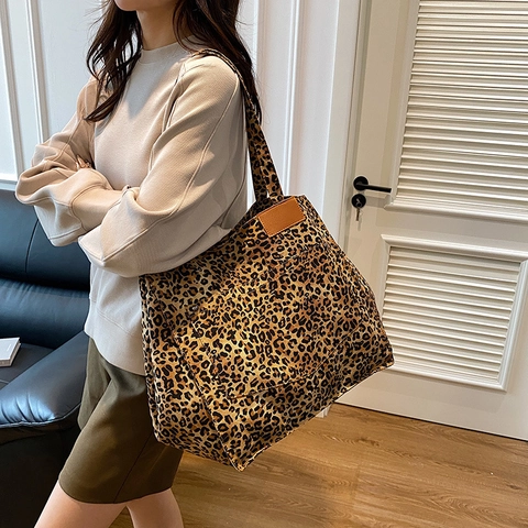 Leopard Print Large Capacity Composite Fabric Tote Bag For Women Fashion Casual Shoulder Bag For Commuting Daily Shopping Handbag