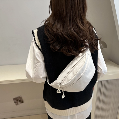 Modern Grid Nylon Waist Bag For Women Men Casual Sport Chest Bag Waterproof Minimalist Crossbody Bag With Adjustable Strap