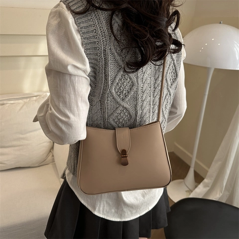 Damen Minimalistische Halbmond Tasche PU Leder Retro Fashion Schultertasche Mit Metallschnalle Knotenband Hobo Crossbody Bag