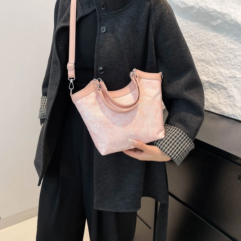 Damen Blumen Jacquard Eimertasche Stilvolle Bestickte Handtasche Retro PU Lederbesatz Schultertasche Verstellbarer Riemen