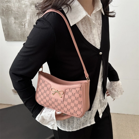 Damen Retro Monogramm Halbmond Unterarmtasche PU Leder Schultertasche Mit Goldener Schleife Mode Hobo Handtasche