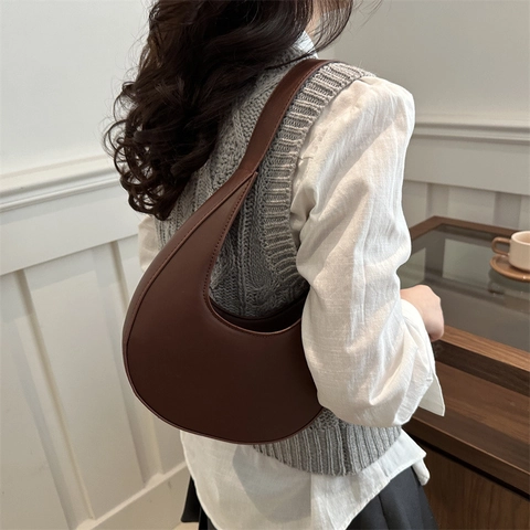 French Style Crescent Shoulder Bag For Women PU Leather Hobo Underarm Bag Vintage Minimalist Solid Color Handbag Chic Purse