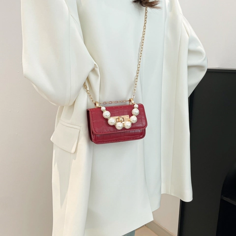 Women Mini Crocodile Pattern Leather Crossbody Bag With Faux Artificial Pearl Handle Metal Chain Small Square Bag Party Handbag