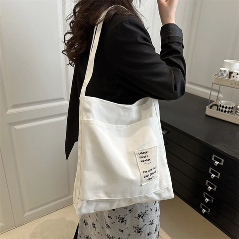 Damen Casual Canvas Tote Bag Große Kapazität Umhängetasche Mit Brief Bedruckter Aufnäher Urban Simple Shopping Bag Für Studenten