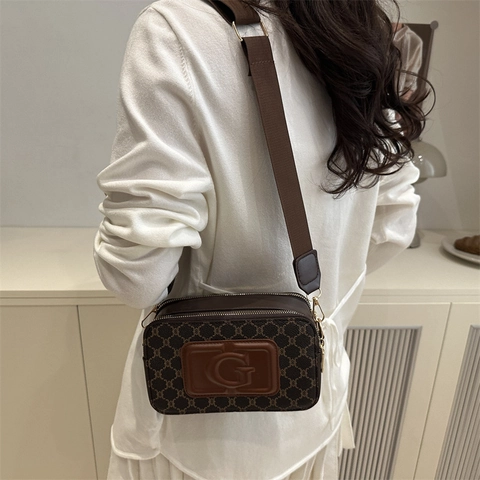 Women Vintage Monogram Camera Bag Small Square Shoulder Crossbody Bag With G Logo Wide Strap Fashion PU Leather Purse