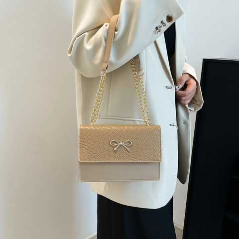 Mode Damen Schultertasche Mit Webstruktur Goldene Schleife Dekor PU Leder Kette Umhängetasche Kleine Quadratische Tasche