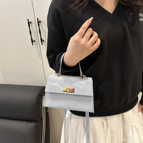 Minimalist PU Leather Wrinkle Texture Small Square Bag Commuter Shoulder Bag With Golden Twist Lock Top Handle Crossbody Bag