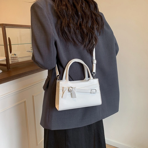 Borsa a Tracolla da Donna Con Fiocco 2025 Nuova Moda in Pelle PU Piccola Borsa a Mano Quadrata per Uso Quotidiano Versatile