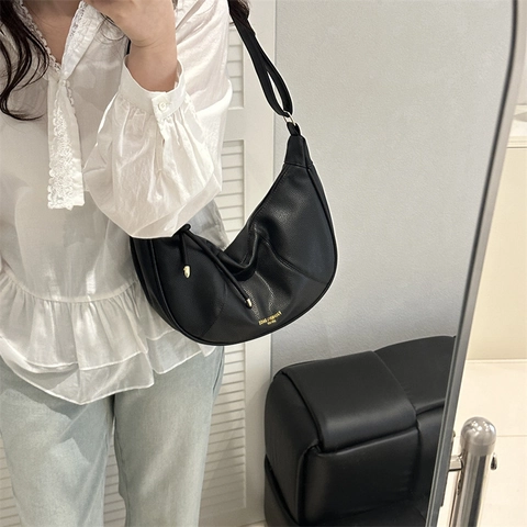 Trendy Women Crescent Hobo Bag Textured PU Leather Solid Color Dumpling Shape Shoulder Bag Niche Design Fashion Crossbody Handbag