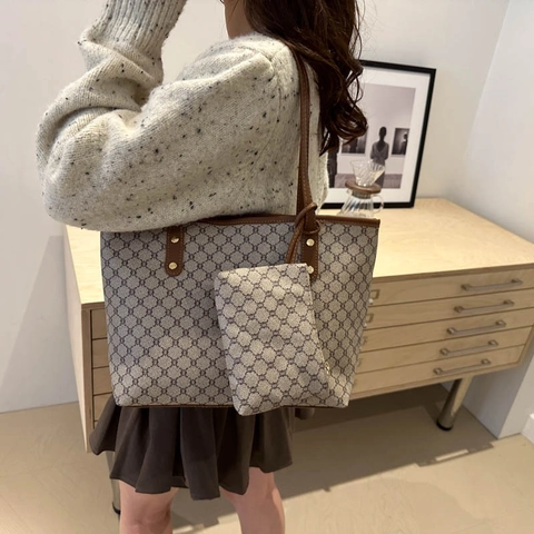 Vintage Monogram Print Tote Bag With Pouch Large Capacity Women PU Leather Shoulder Bag Retro Commute Fashion Shopping Bag