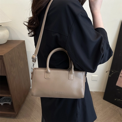 Borsa a Tracolla da Donna in Pelle PU di Moda Stile Coreano Borsa Quadrata Con Doppi Manici e Tracolla Regolabile da Pendolare