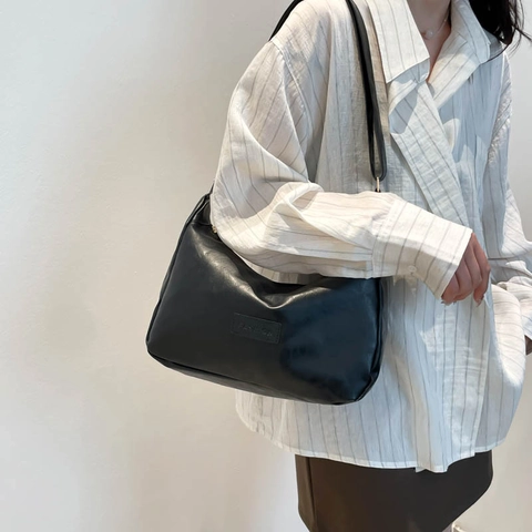 Women Retro PU Leather Shoulder Bag Fashion Solid Color Hobo Bag Casual Crossbody Bag Small Handbag Work Bag Pillow Bag