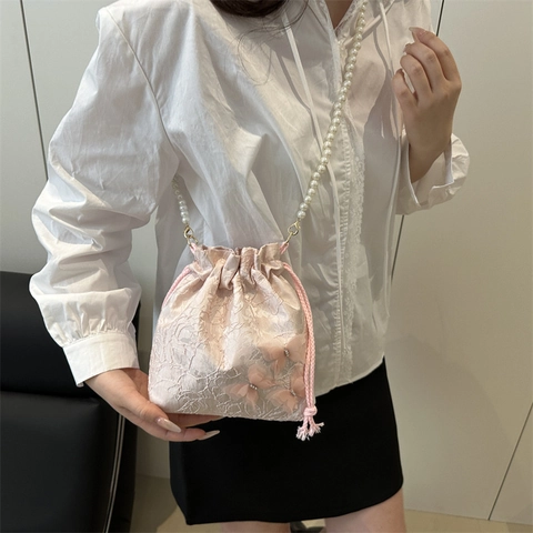 Borsa a Secchiello in Pizzo da Donna Vintage Nuovo Stile Cinese Farfalla Coulisse Borsa a Tracolla Con Tracolla in Perle Artificiali Elegante Borsetta Dolce