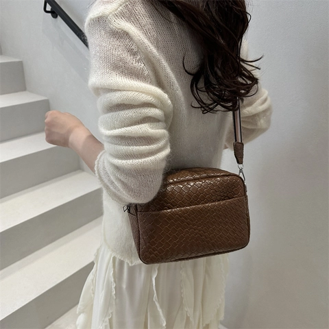 Damen Fashion Gewebte Textur PU Leder Umhängetasche Trendy Breiter Gestreifter Gurt Crossbody Quadratische Tasche
